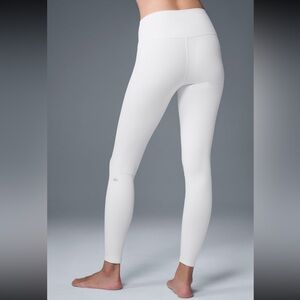 Alo Yoga High-Waist Airbrush Leggings White Size S NWT